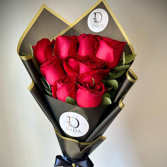 Ramillete rosas rojas